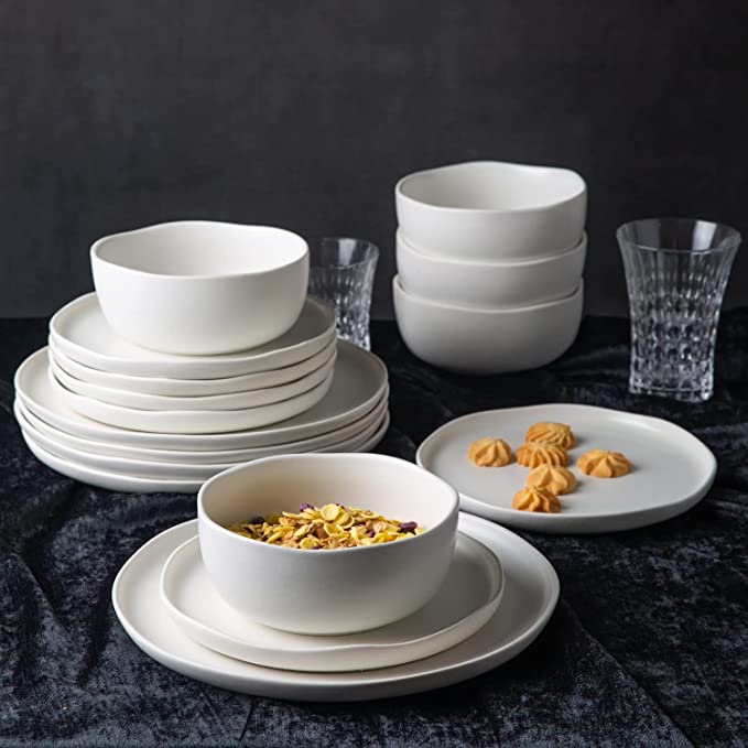Wavy Rim Stoneware Ceramic Dinnerware Set (16pcs)